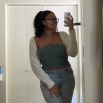 @chantel_mckenzie - Instagram