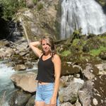 Charity Cross - @charitylarise - Instagram