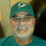 Charles Bernal - @loco56elvis - Instagram