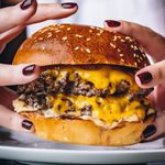 Charles Burger Pub - @charles_burgerpub_prague - Instagram