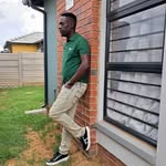 Charles Enoch Rikhotso - @charles.gr8 - Instagram