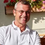 @charles_hartman_4565 - Instagram