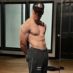 Charles Newell - @charlesnlifts - Instagram