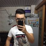 Charles Peng - @hu3247652 - Instagram