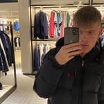 Charley Warwick - @charley.warwick - Instagram