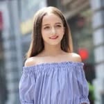 @charlet_jones12 - Instagram