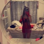 @charleyburnsxo - Instagram