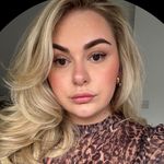 𝑪𝒉𝒂𝒓𝒍𝒆𝒚 𝑺𝒉𝒐𝒓𝒕𝒊𝒏𝒈 - @charleyshorting - Instagram
