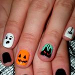 Charlie Cooley - @charliees_nails - Instagram