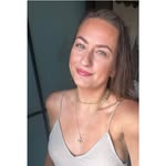 🦋 Charlotte Carson 🦋 - @__charlottecarson__ - Instagram