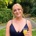 Charlotte Hare - @itscharlotte.hare - Instagram