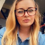 Charlotte Hedges - @charlottelisax - Instagram