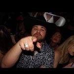 @c.h.a.s.e_weaver - Instagram