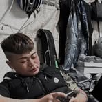 Tang Che - Facebook