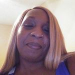 Chell Smith - @beautyfulflower_02 - Instagram