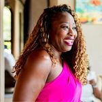 Chell Smith - @harvardprincess - Instagram