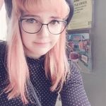 Chelsea Sharp - @chelseahegdugip - Instagram