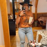 Chelsea Vickers - @beautybychelsv - Instagram