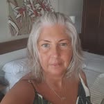 Cheri Edwards - @chezza421 - Instagram