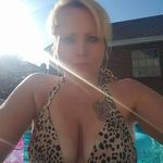 Cherry Davis - @cherry.davis.756 - Instagram