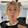 Cherry Robbins - @b5bec5dff - TikTok