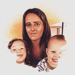Cheryl Bond - @chezb8983 - Instagram