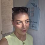 Cheryl Bond - @cheryl__bond - Instagram