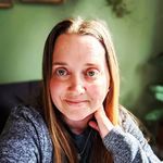 Cheryl Joy - @becoming_pottery - Instagram