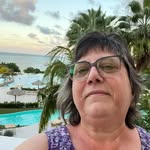 Cheryl Newcombe - @cheryl.newcombe.5 - Instagram