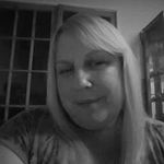 Cheryl Peace - @chezrae1966 - Instagram