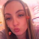 Cheyenne Ellis - @cheyenne.nicole18 - Instagram