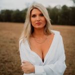 Cheyenne Wallace - @cheyennealexis97 - Instagram