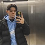 Chloe Austin - Facebook