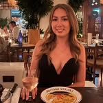 Chloe Austin - @chloeaustin6 - Instagram