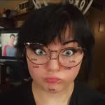 Chloe Ball - @sickofy0urguts - Instagram