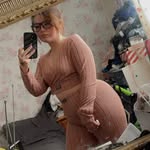 Chloe Ball - @clo_mai - Instagram