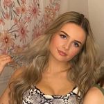 Chloe Ball - @chloe_balll - Instagram