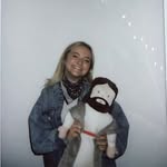 chloe bell!!! - @yourfriendchloebell - Instagram