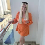 Chloe Burgess - @chloeburgessx - Instagram
