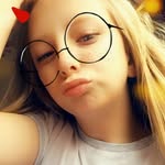 Chloe Burgess - @chloeburgess50 - Instagram