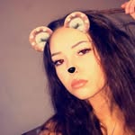 Chloe Burgess - @chloeburgess61 - Instagram