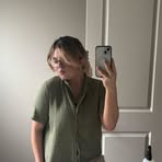 Chloe Burgess - Facebook