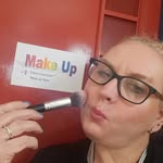 Chloe Cochrane - @chloecochranemakeupartist - Instagram