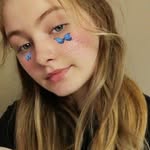 Chloe Doyle - @_doodles_i - Instagram