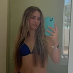 Chloe Field - @chloe._.field - Instagram