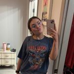 Chloe Fields - Facebook