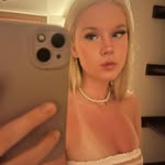 chloe - @chloegraceyoungg - Instagram