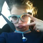 Chloe Hatfield - @rubberbands_r_my_best_frand - Instagram
