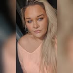 Chloé Hogan - @chlob0w - Instagram