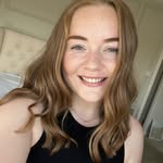 Chloe Holmes - @__chloeholmes - Instagram
